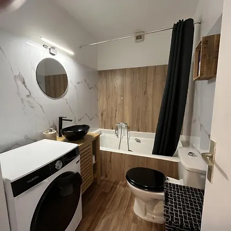 아파트 Le Genepy, 30m2, 4 P, Balcon Parking, Clim