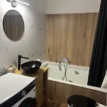 Le Genepy, 30m2, 4 P, Balcon Parking, Clim Fréjus